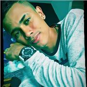 Carismático, alegre, quiero dar clases divertidas a extranjeros